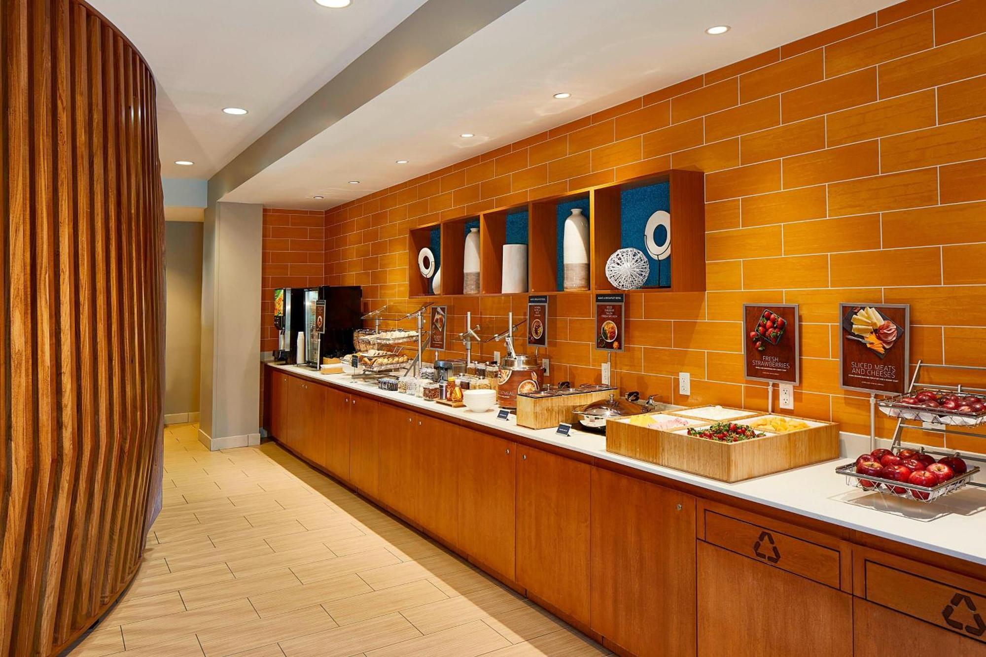 Springhill Suites By Marriott Atlanta Airport Gateway College Park Exterior foto
