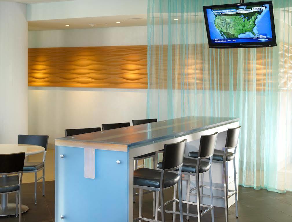 Springhill Suites By Marriott Atlanta Airport Gateway College Park Exterior foto